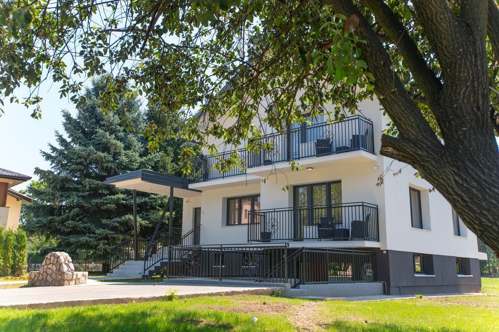 Villa Rose SJJ Exterior photo