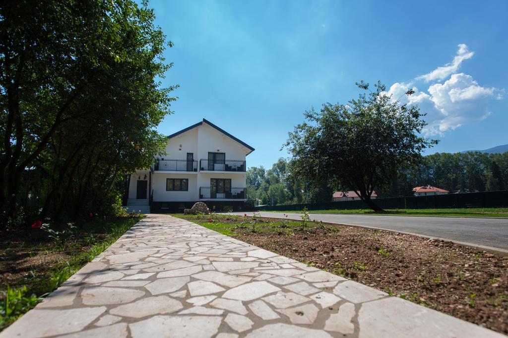 Villa Rose SJJ Exterior photo